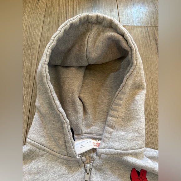ZARA Disney Minnie Mouse Girls Hoodie SZ 6 Sweater Full Zip Grey Graphic Pluto - Picture 10 of 16